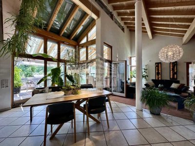 *JUWEL AUF DER OSTALB*
Lichtdurchflutete Villa mit Einliegerwohnung und Pool / herrlicher Fernblick