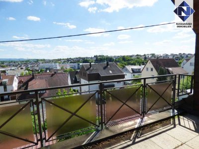 Einmalige 3-Zimmer-DG-Wohnung mit toller Aussicht + 1 Zimmer im OG