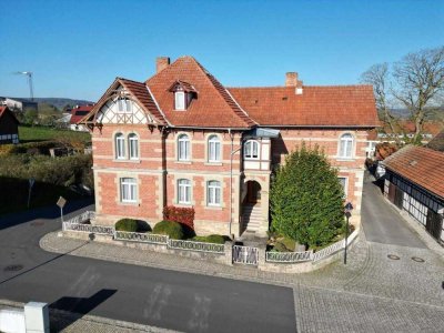 Historischer Charme – Repräsentatives Backsteinhaus für Wohn- und Geschäftszwecke
