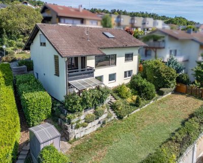 *Mehrfamilienhaus mit herrlichem Weitblick*