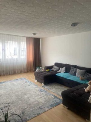 Stilvolle, gepflegte 3-Raum-Terrassenwohnung mit Einbauküche in Oberhausen