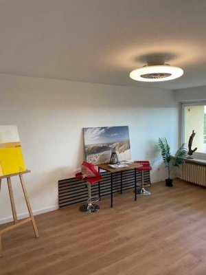 -frei zum Bezug -  Top sanierte 4-Zi. Whg im 8. Stock mit toller Weitsicht und 2 Balkonen