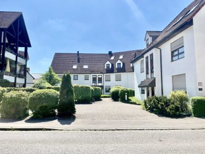 Großzügige 3-Zimmer-Wohnung mit Balkon und TG-Stellplatz mitten in Gersthofen