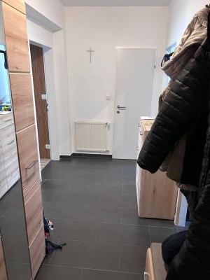 Moderne 3-Zimmer Neubauwohnung mit Balkon und Parkplatz