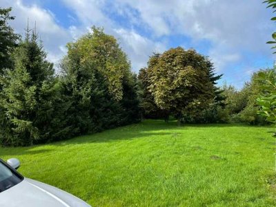 Freistehendes Einfamilienhaus mit Traumgrundstück für Gartenliebhaber im Alten Land *Provisionsfrei*