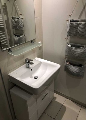Bitte keine Anfragen mehr; Vollmöblierte 1-Zimmer Wohnung