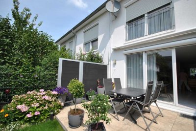 Stilvolles Reihenmittelhaus auf sonnigem Grundstück!