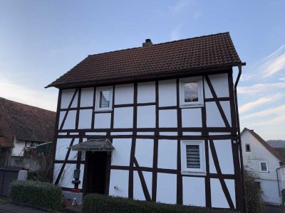 *reserviert*Ein Juwel der Vergangenheit, Fachwerkhaus mit Scheune und Garten