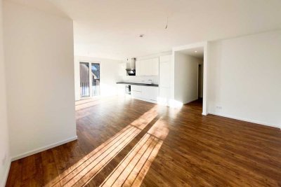 Neuwertige und Großzügige 4-Zimmer-Erdgeschosswohnung!