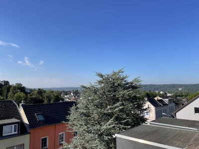 Großzügige, helle Maisonette Wohnung in ruhigem Mehrfamilienhaus in guter Lage, Bad Honnef
