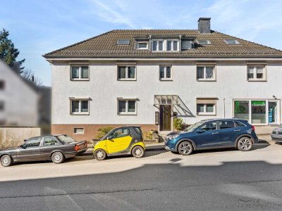 Großzügige 5-Zimmer-Wohnung im 2. Obergeschoss eines gepflegten Mehrfamilienhauses in Remscheid