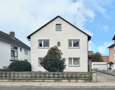 *MK IMMOBILIEN* Renovierungsbedürftiges Einfamilienhaus mit viel Potential in Schaafheim-Mosbach!