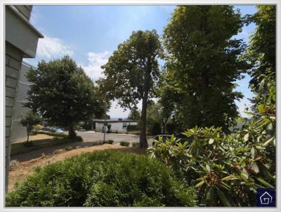 GROSSZÜGIGE und TOP GESCHNITTENE 
4-Zimmerwohnung in sehr ruhiger Wohnlage