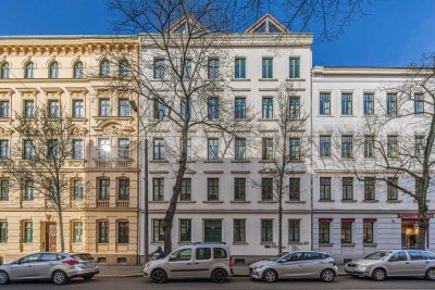 Stötteritz: 2 Zimmer I offene Küche mit neuer Einbauküche I modernes Bad mit Wanne I Balkon