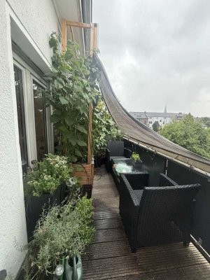 Großzügige Wohnung mit Balkon nahe der Innenstadt