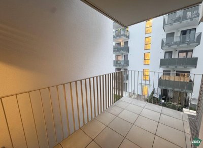 Perfekt für Singles oder Paare: Attraktive 2-Zimmer-Wohnung mit Balkon nahe U1