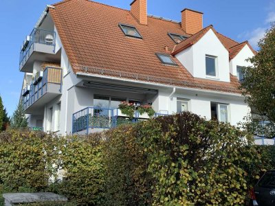 Kriftel- Gemütliche 2-Zimmer-Dachgeschosswohnung mit Kamin n ruhiger Wohnlage