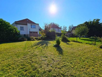 Idyllisches Wohnen mit Ausbaupotenzial – Entfalten Sie Ihre Wohnträume