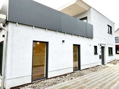 ***Modernes Wohnerlebnis mit Terrasse und Dachterrasse***