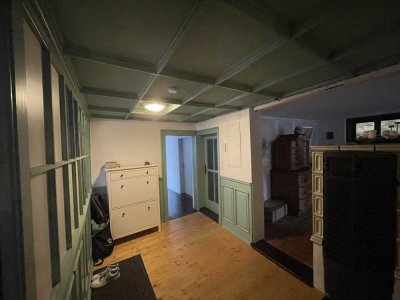 Attraktive 4-Zimmer-Wohnung in historischem Fachwerkhaus in Eibelstadt