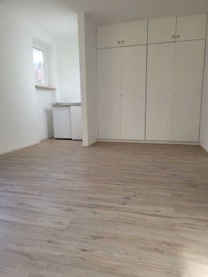 Studentenwohnung nähe Uni mit Pantryküche(Whg.9)