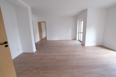 3 Zimmer, Balkon, zentrumsnah – frisch renoviert  und  bezugsbereit