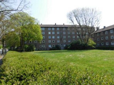 Zentral gelegene 3-Zimmerwohnung im 3. OG mit modernem Bad, Vinylboden und schöner Aussicht...