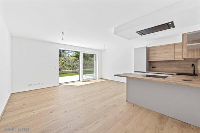 EXKLUSIVES TOWNHOUSE MIT GARTEN, PV-ANLAGE &amp; DESIGNAUSSTATTUNG ZU KAUFEN – WIEN DIREKT VOR DER TÜR