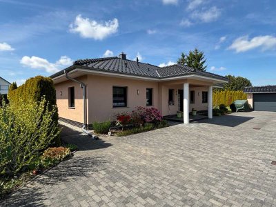 Einfamilienhaus für Individualisten in bester Lage von Oberkrämer