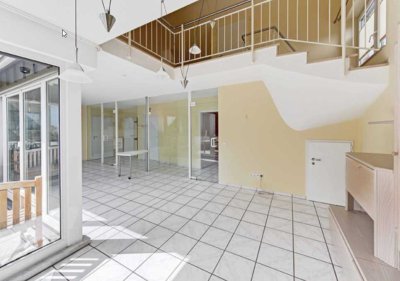Stilvolle 3-Zimmer-Maisonette-Wohnung mit Balkon und Einbauküche in Tönisvorst