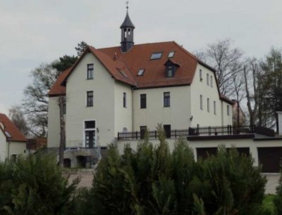 Sanierte Wohnung mit 2 Zimmern + Wohnküche im Gutshaus in Goddula - Bad Dürrenberg