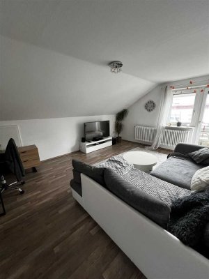 3 Zimmer DG Wohnung in Sinsheim-Süd