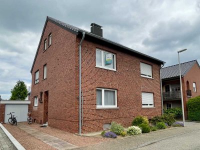 ***RESERVIERT*** Solide Doppelhaushälfte mit traumhafter Aussicht!