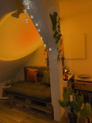 UNTERMIETE - 3-Zimmer Wohnung möbliert