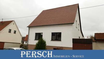 Gepflegtes Haus mit viel Platz!!!
