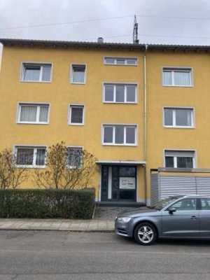 Helle Wohnung, Erstbezug nach Generalsanierung ab 1. Juni!