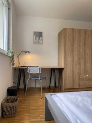 WG-Einzelzimmer möbliert groß im Erdgeschoss hinten links