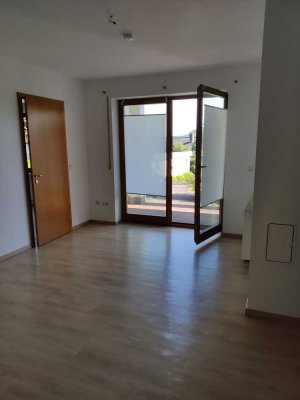 Helle 2 ZKB Wohnung in Asbach