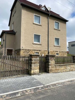 1-2 Familienhaus mit großem Grundstück
