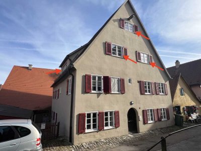 Von Privat: Gemütliche 3 Zimmer Maisonette Wohnung in der Altstadt von Dinkelsbühl