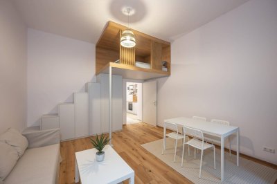 ++NEU++ Hofseitige 1-Zimmer Hofwohnung mit Tischlermöblierung in Bestlage!