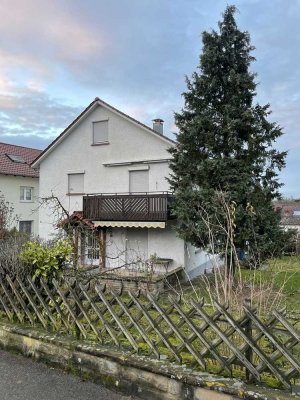 2-Familien/ Mehrgenerationen Wohnhaus, 3 Garagen, Privatverkauf
