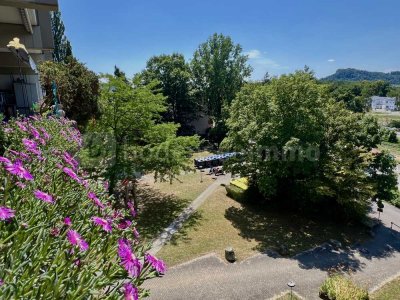 *RESERVIERT*3-Zimmer-Wohnung in der Singener Südstadt mit Westbalkon und Garage - Hochhaus Romulus