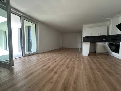 moderne 4 Zimmer mit Balkon und Einbauküche - kurzfristig beziehbar - WG geeignet!!!