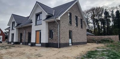 Gepflegtes Einfamilienhaus (Doppelhaushälfte) in Garrel mit 5 Zimmern