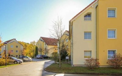 Wohnen, wo andere Urlaub machen – Charmante 2-Raumwohnung mit Terrasse in Moritzburg