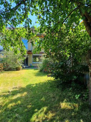 Reihenmittelhaus mit Garten, Balkon und Garage in Sankt Augustin-Menden