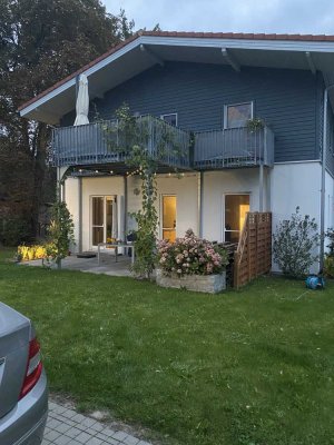 Stilvolle 3-Zimmer-Terrassenwohnung mit geh. Innenausstattung mit Balkon und EBK in Schwielowsee