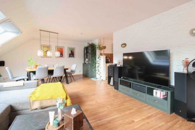 Helle 3 Zimmer Eigentumswohnung in Schloß Neuhaus, Effizienz B, Einbauküche u. TG-Stellplatz inkl.