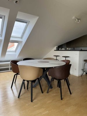 Traumhaft möblierte 3-Zimmer-Wohnung – Berg am Laim